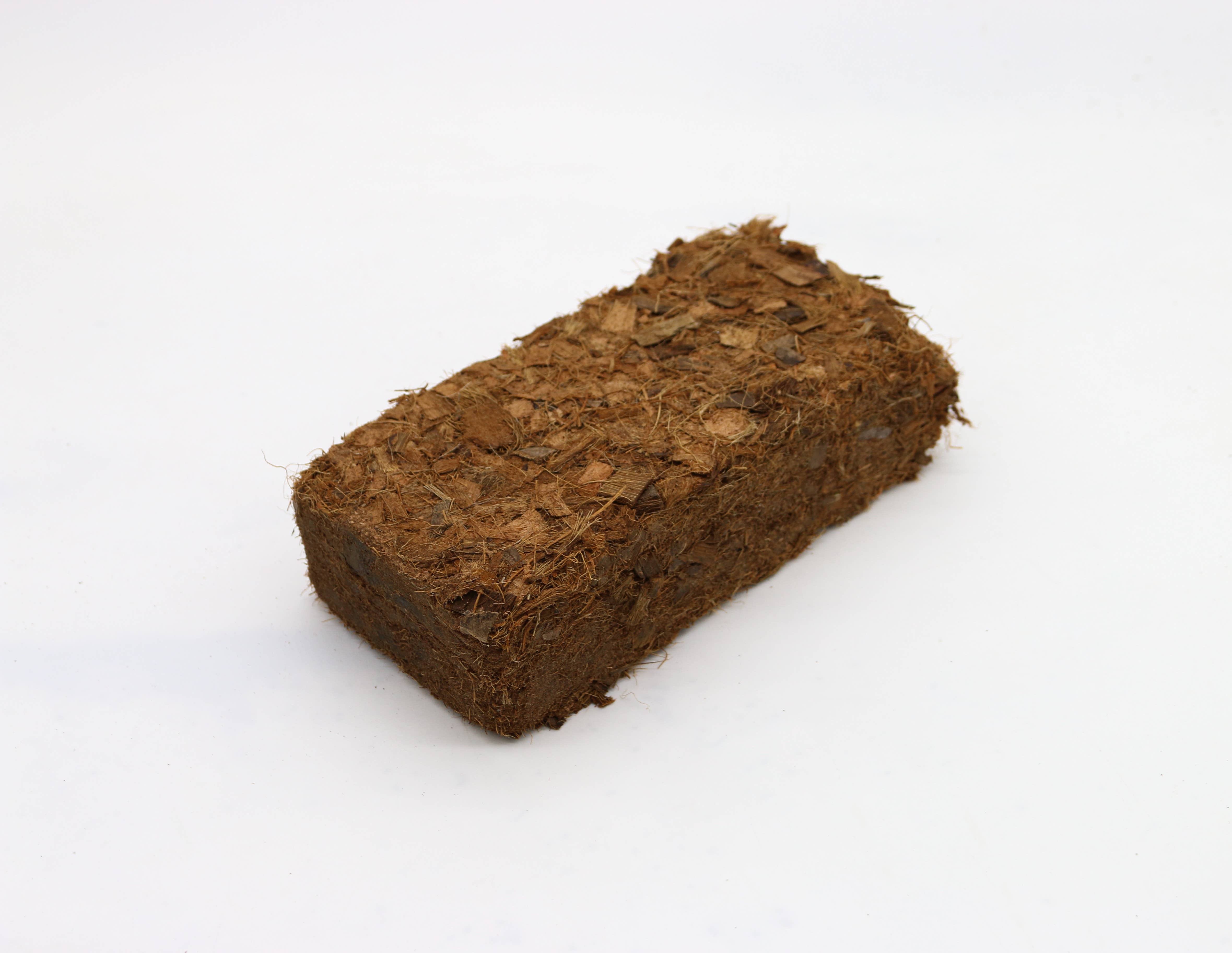 CoirProducts.co.uk of Salike Limited – wholesale Planting/potting soil – 500g Coco Chips brick Coirproducts Cpuk3