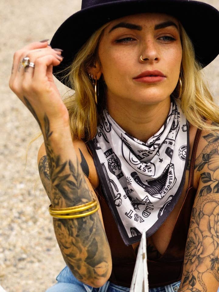 MOTORCYCLE SCARF - WILD SPIRIT GREY for wholesale by WILDUST