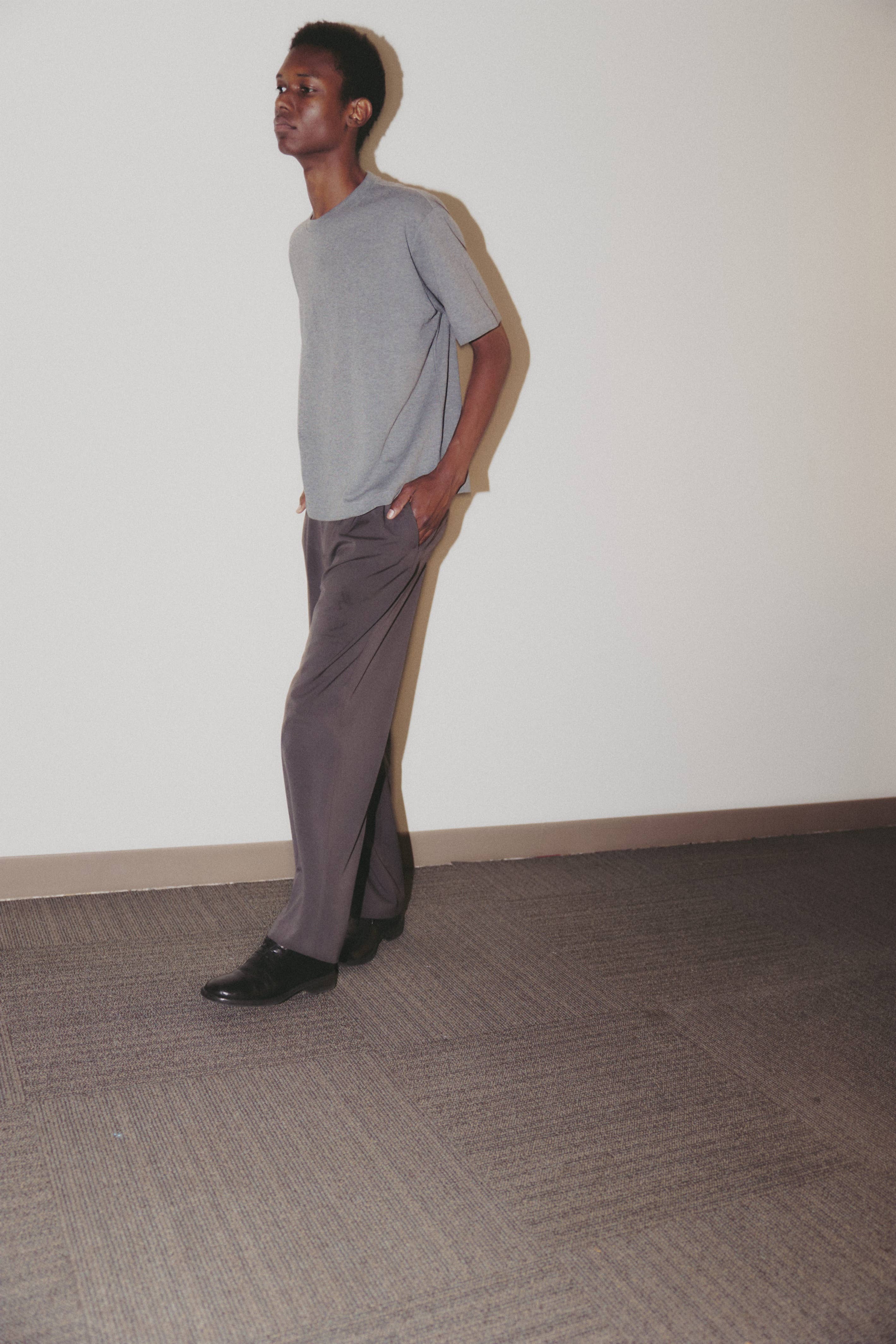 MOD REF - Wholesale T-Shirt - Unisex - The Rex Top | Relaxed Boxy T-Shirt3