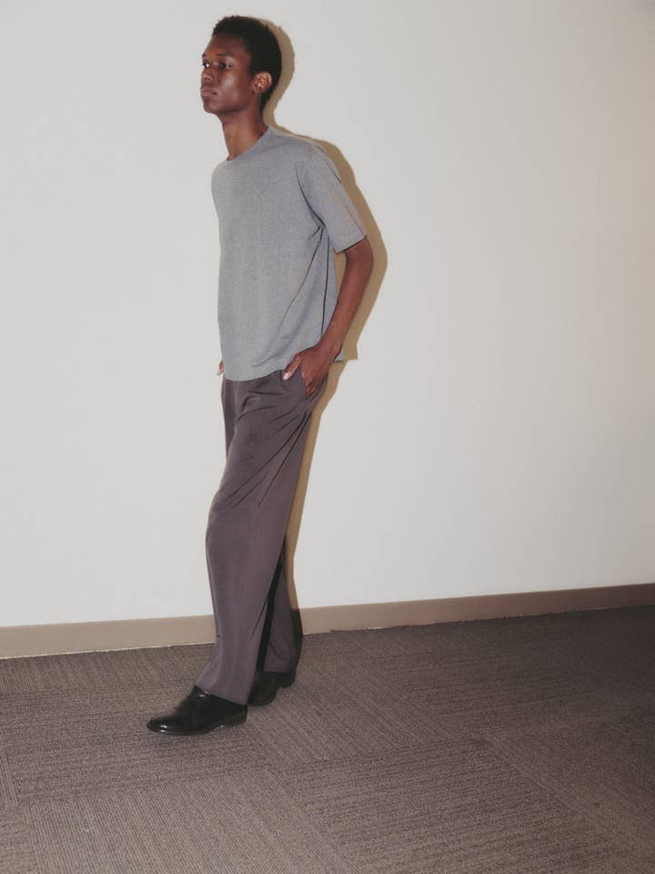 MOD REF - Wholesale T-Shirt - Unisex - The Rex Top | Relaxed Boxy T-Shirt3