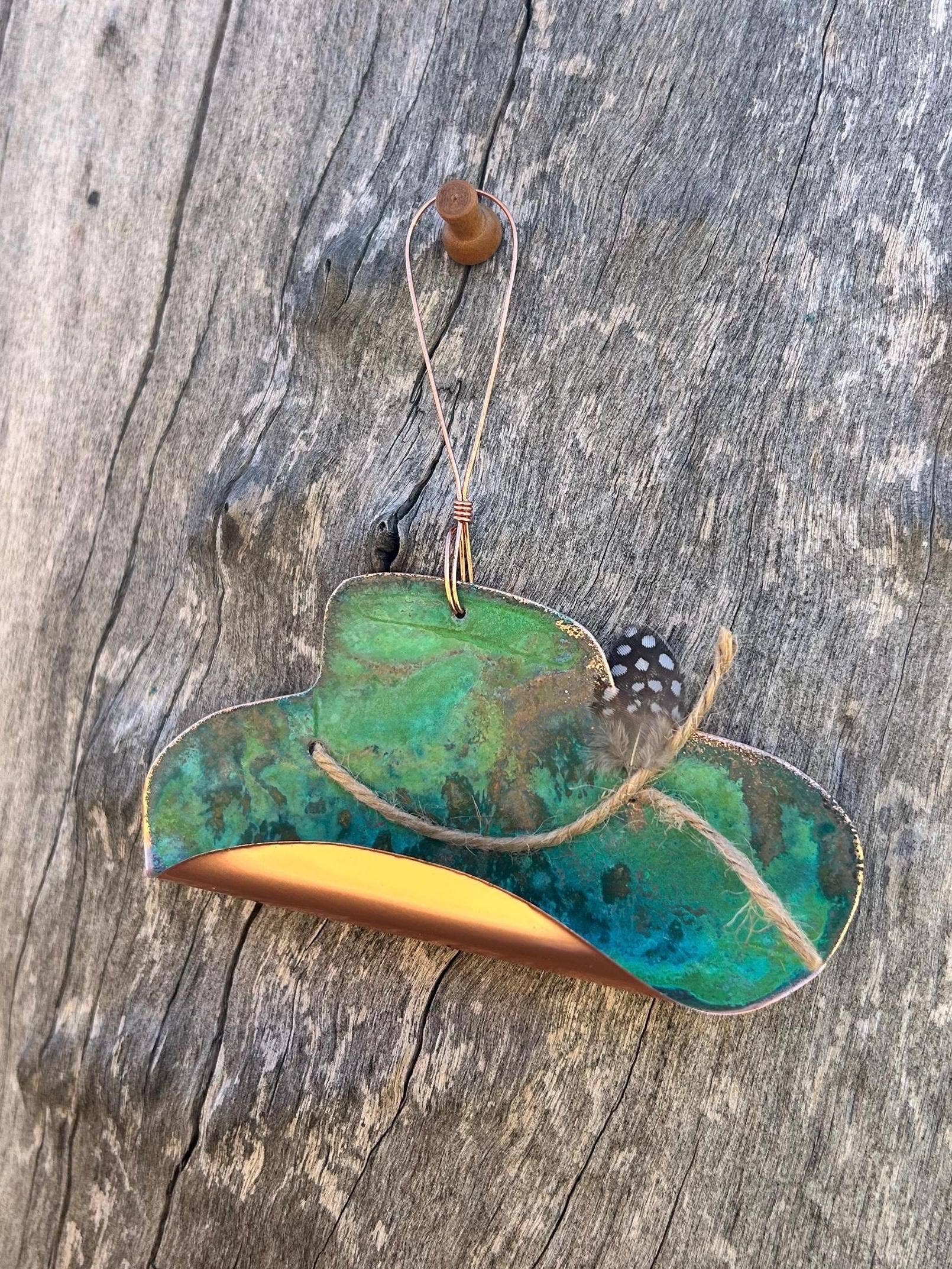 Dos Damas Designs – Großhandel Verzierung – Kupferner Cowboyhut-Weihnachtsschmuck1