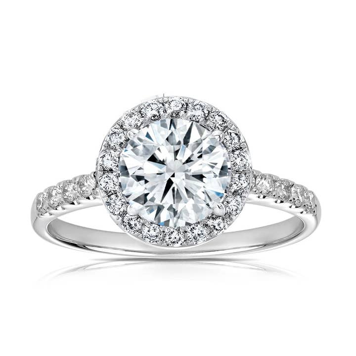 Solitario Halo con Diamante Rotondo per la vendita all'ingrosso da parte di Meira T