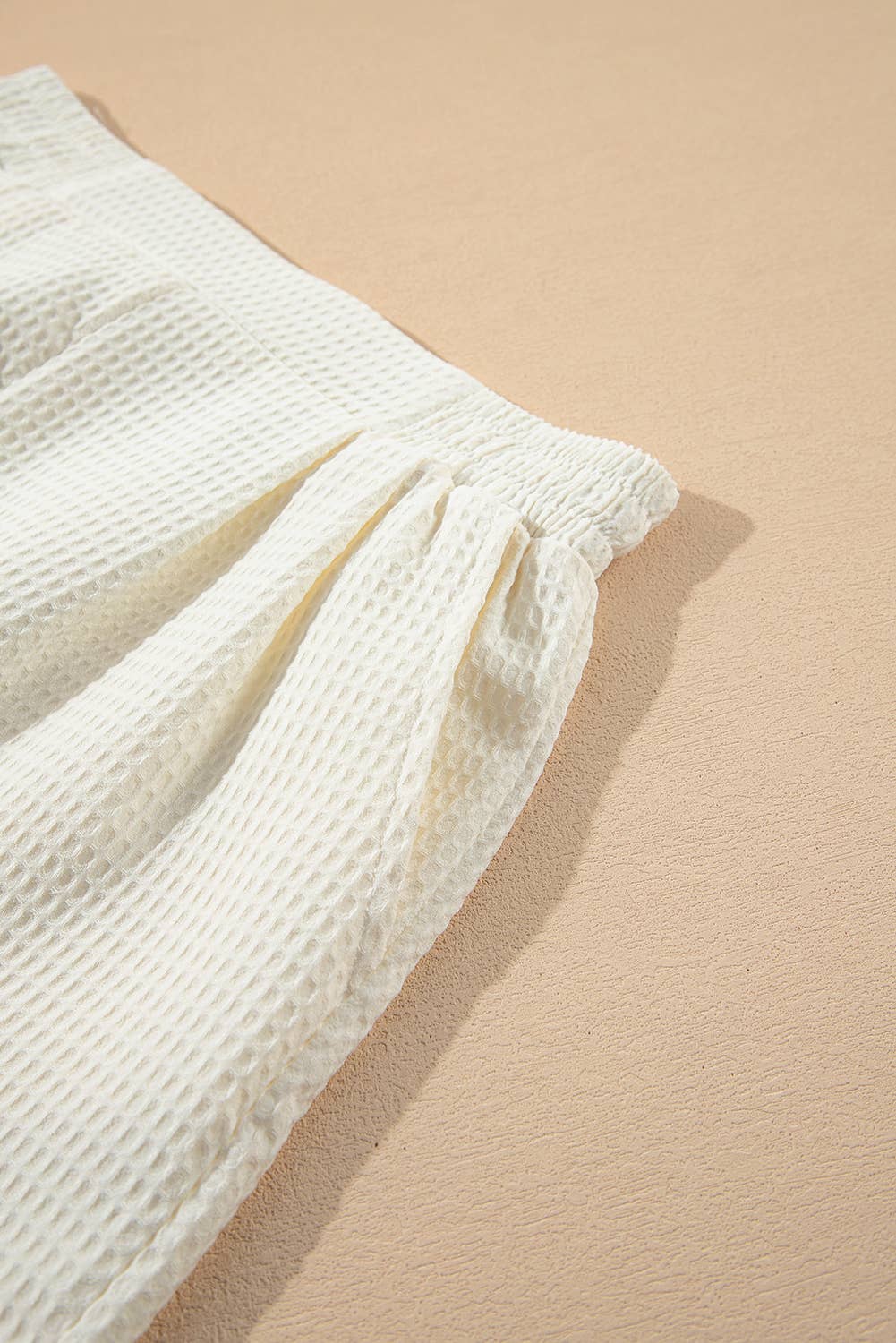 White Waffle Texture Contrast Ricrac Hemline Casual Shorts for wholesale on Faire3