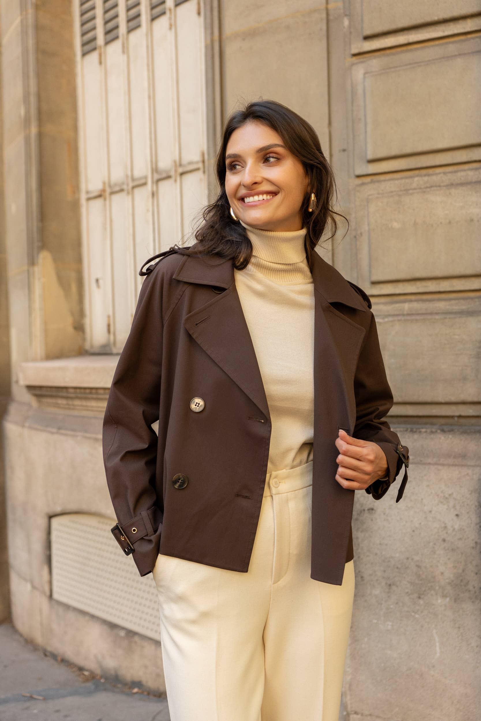 Attentif Paris - Wholesale Trench Coat - Women's - Solid cropped trench in cotton blend16