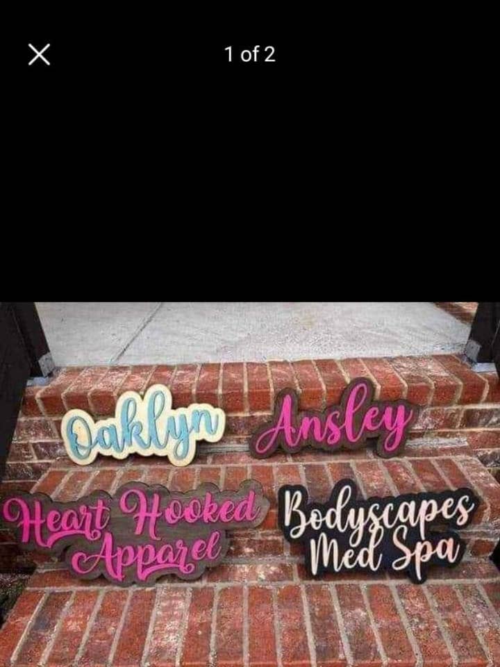 Laserskuren personlig namnskylt i trä för wholesale av P7 Creations