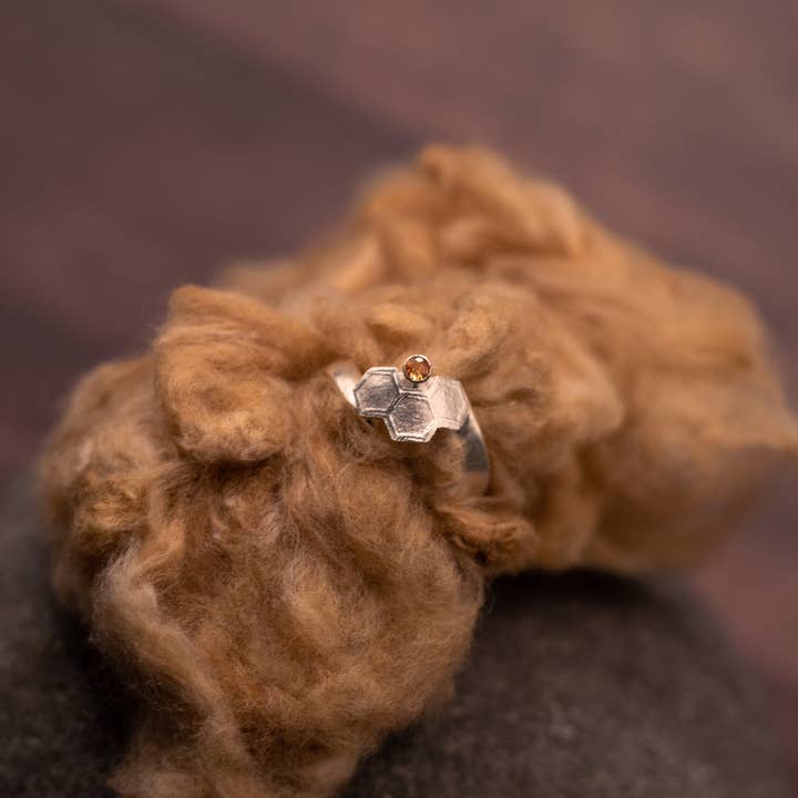 Sweet House Ring för wholesale av Mo Ghrian