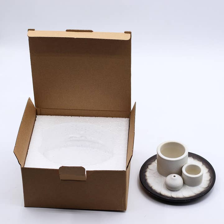 AWGifts Europe - Wholesale Incense Holder - Wholesale Ceramic Palo Santo & Smudge Holders
6