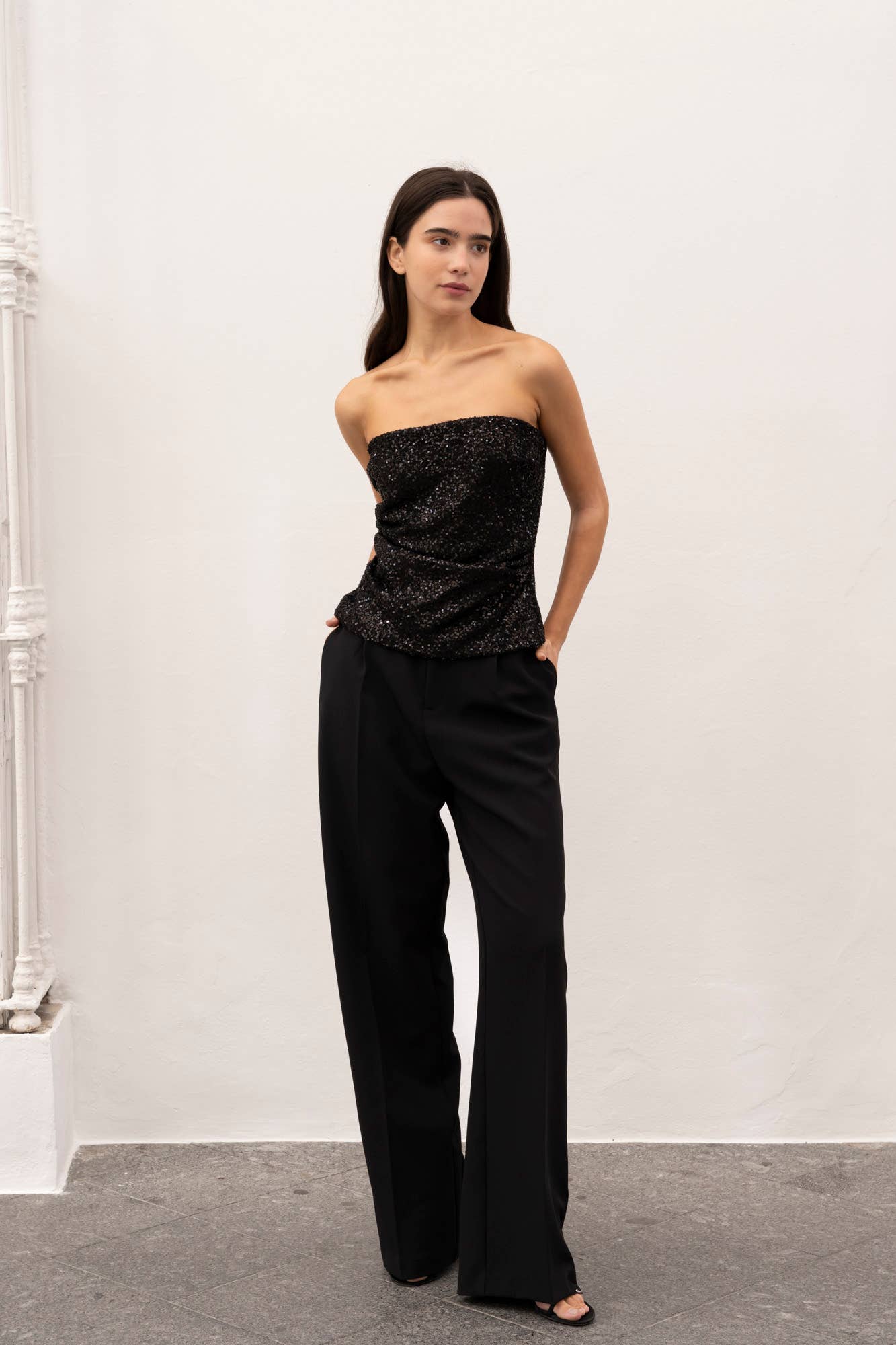 Black BANDEAU TOP for wholesale on Faire0