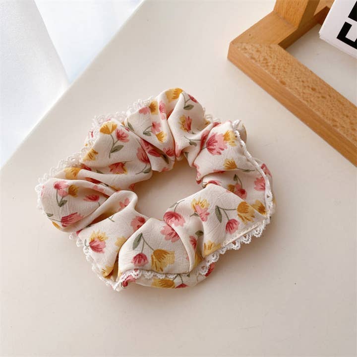 WEST AUSSIE SUPPLIES - Wholesale Scrunchie - Women’s - Gifty - Colorful Floral Pattern Lace Edge Scrunchie