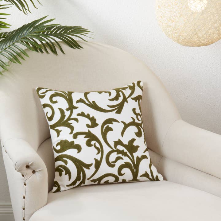 Saro Lifestyle - Wholesale Throw/Decorative Pillow - Crewel Embroidery Throw Pillow