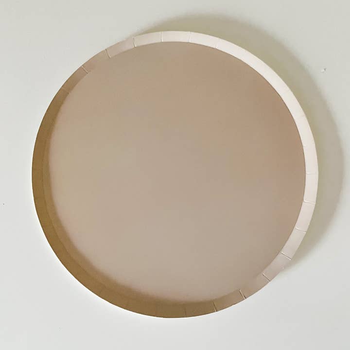 Josi James – Großhandel Einwegteller – Klassischer beiger Teller0