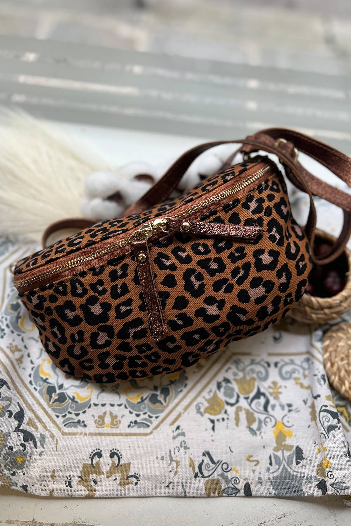Cherry Paris - Wholesale Belt Bag - Women's - ROSA LEOPARD Bag - 4135B0