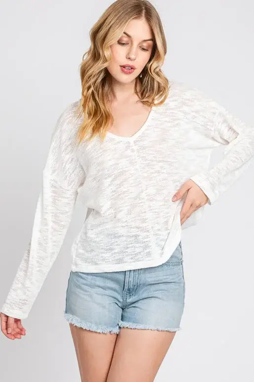 Final Touch - Wholesale Knit Top - Women's - V-Neck Knit Long Sleeve Top - T3104420