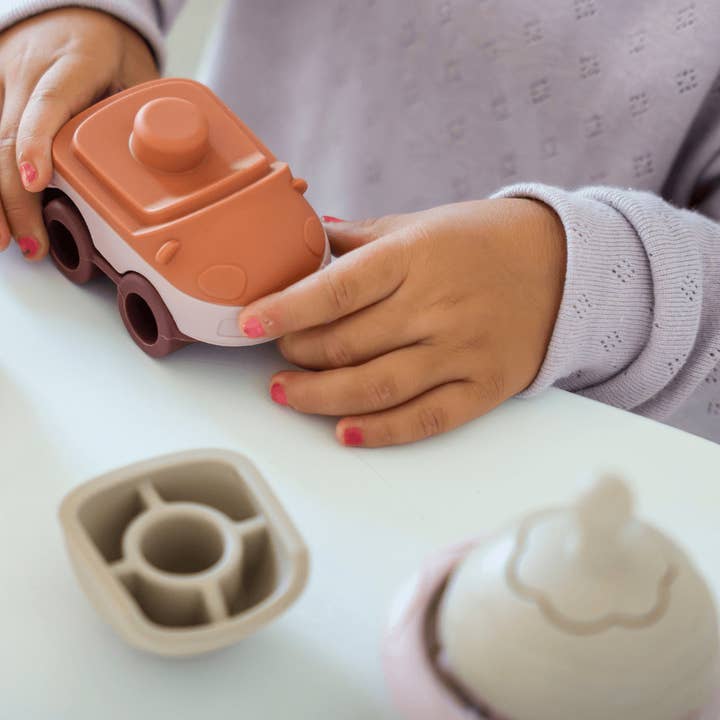 Mabebi - Wholesale Toy Set - Kids - Qormi playset | UFO and Car | Beige2