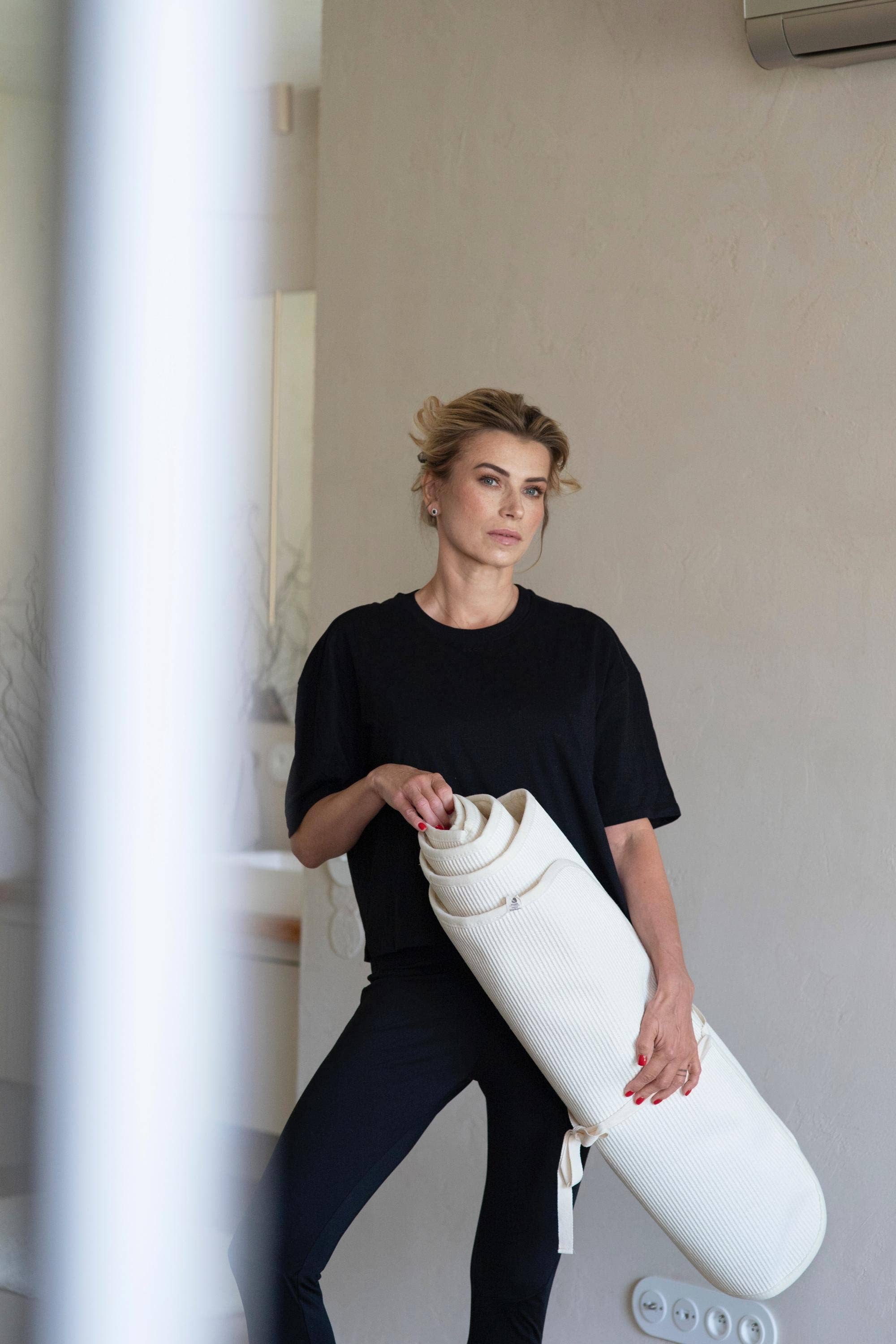 Sheepers SP .Z O.O. - Vendita all'ingrosso Tappetini da yoga - Tappetino Yoga in Lana Merino – Morbido, Traspirante, Sostenibile1