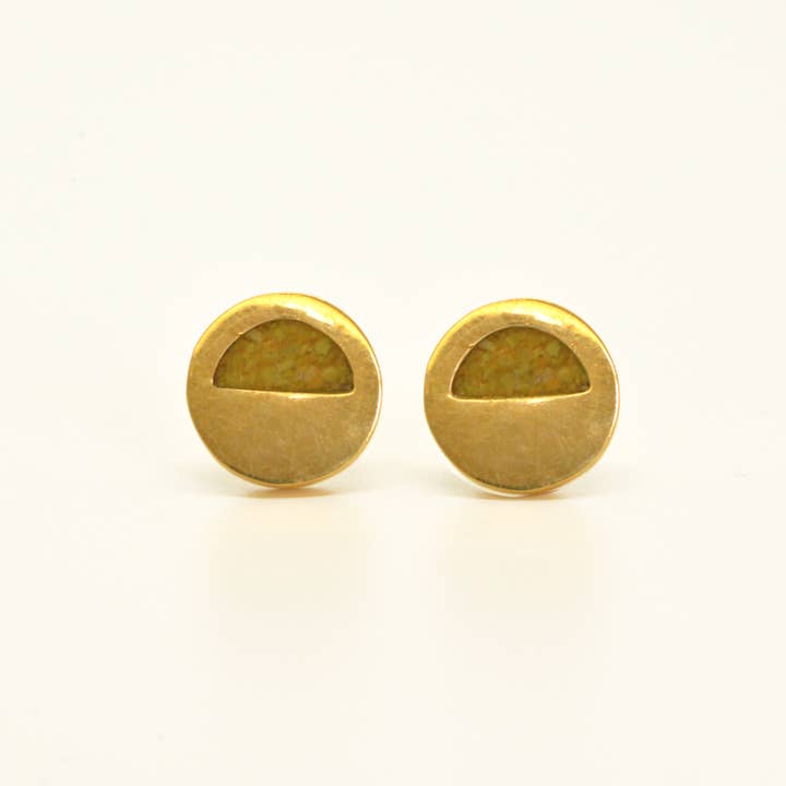 Cameoko - Wholesale Stud/Post Earrings - Half Moon Crushed Stone Inlay Vintage Design Gold Post