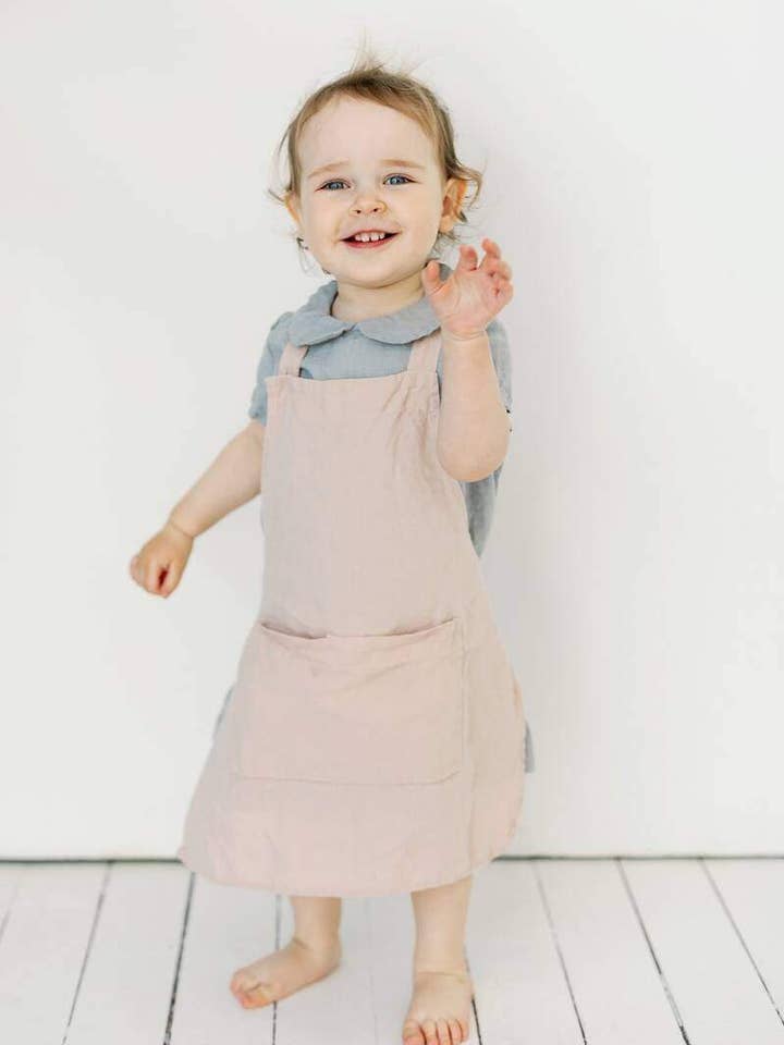 Grembiule Tradizionale (44DI) per la vendita all'ingrosso da parte di La Petite Alice