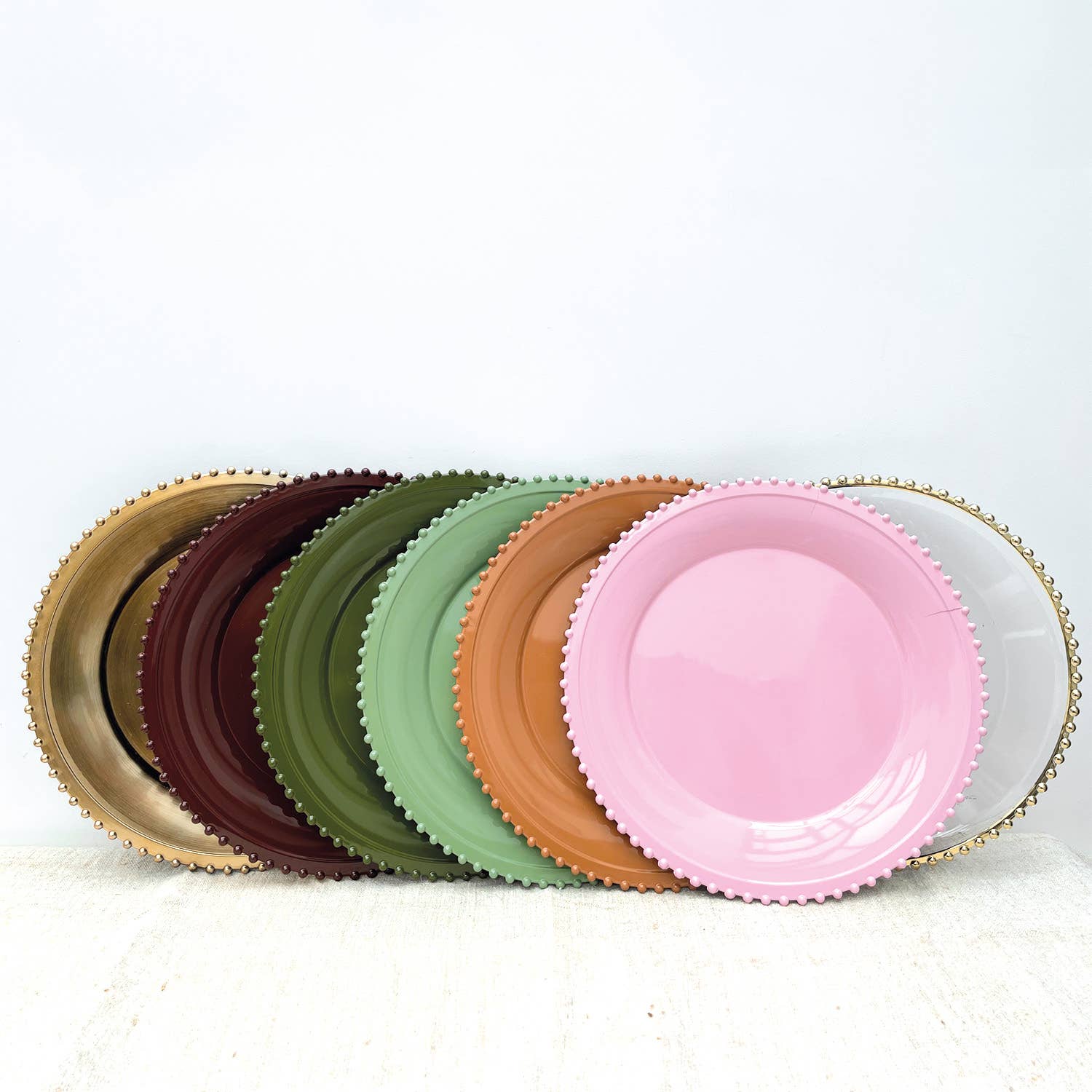 Opjet Paris - Vente Assiette de présentation - Dessous d'assiette perlé transparent doré D33cm2