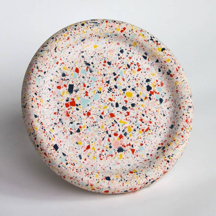 Bandeja Redonda Chunky - CONFETTI por atacado de Terrazzo Parazo