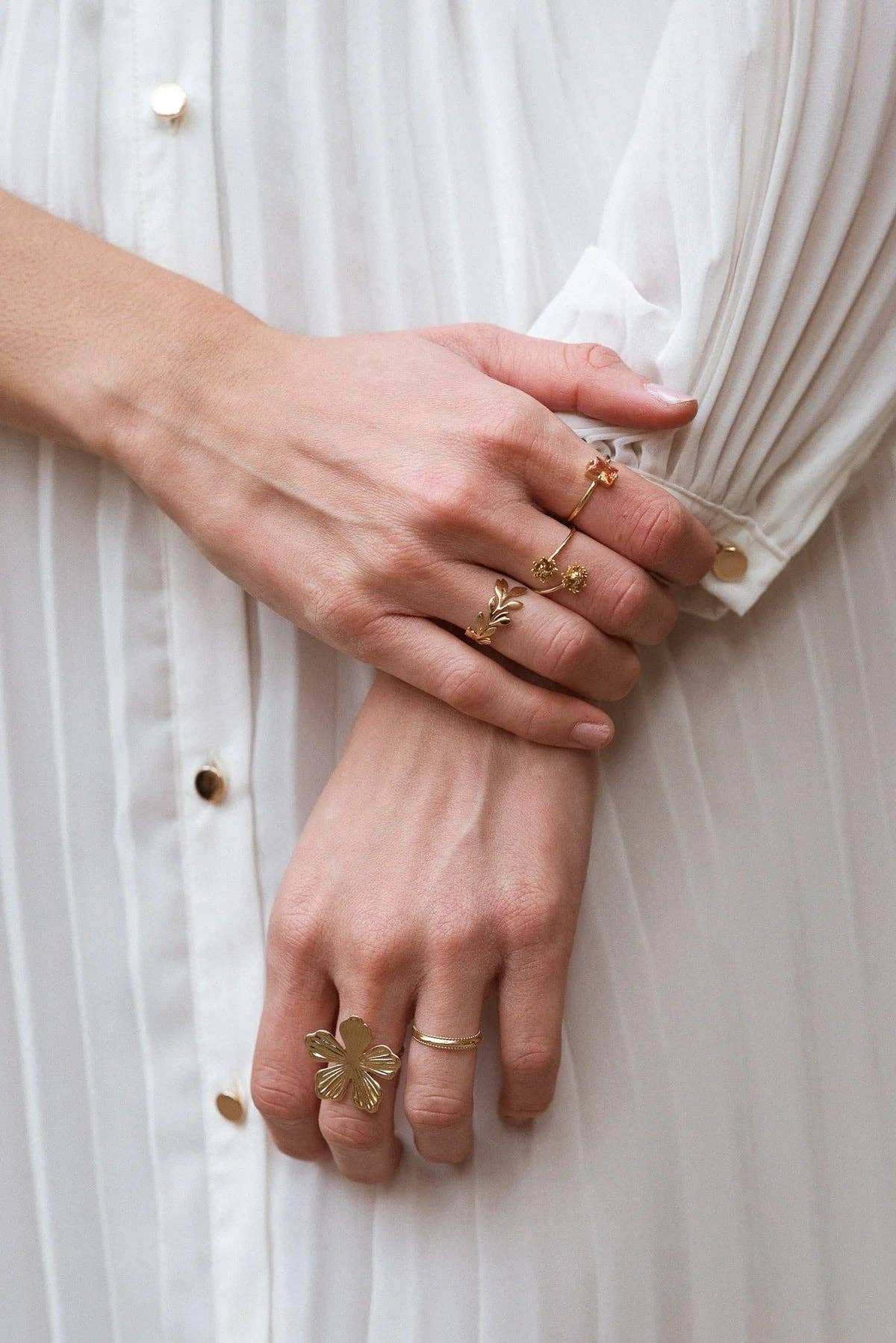 Waekura – Großhandel Einzelstein-/Solitär-Ring – Madeleine Ring mit farbigem Zirkon, 3 Mikron Vergoldung6