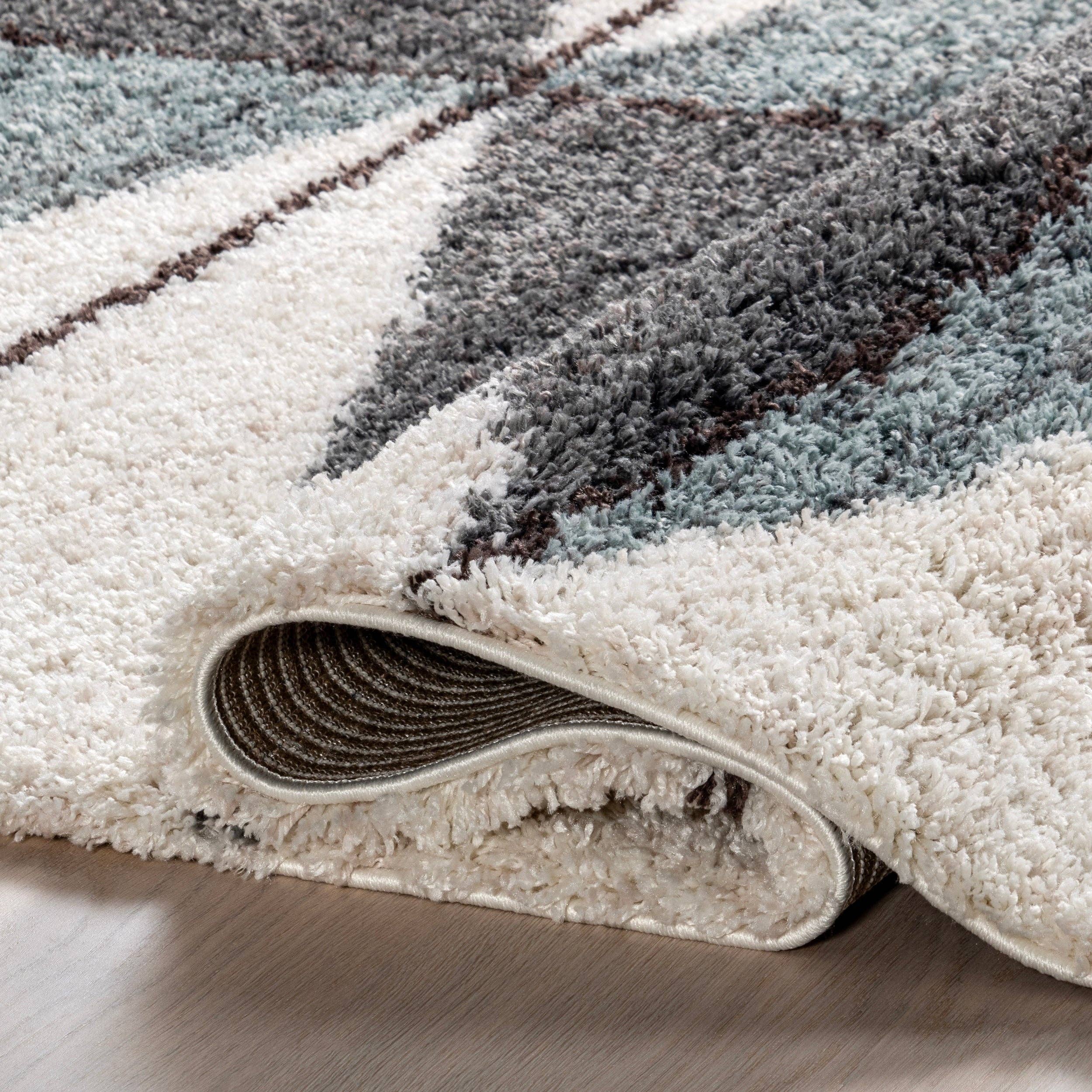 Rust Kali Shaggy Diamond Tassel Area Rug for wholesale on Faire34