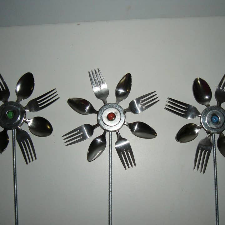 Creations Welded - Wholesale Outdoor Ornament/Decor - Orange Spoon and Fork Sunflower, Garden Art