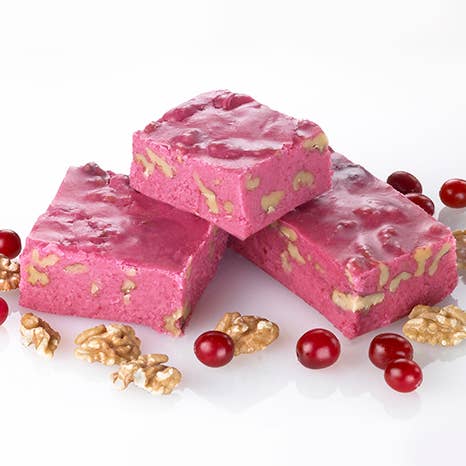 Fudge aux canneberges et aux noix pour la vente par Cape Cod Provisions