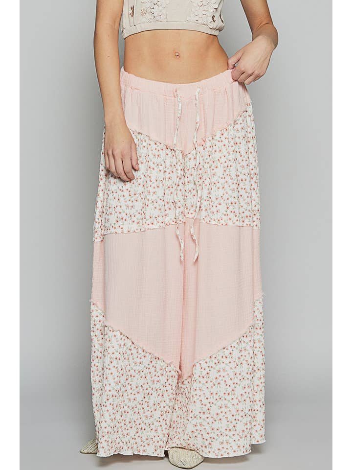 Pol Clothing - Wholesale Pants - Women's - Contrast Floral Double Gauze Woven Print Pants11