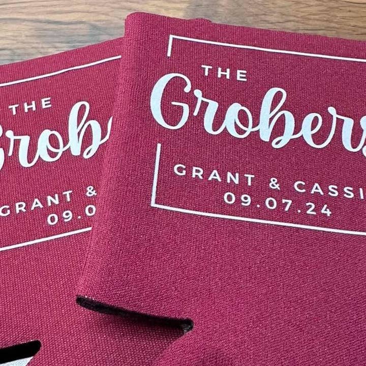 11:11 Customs - Vente Housses de boisson - Koozies personnalisés5