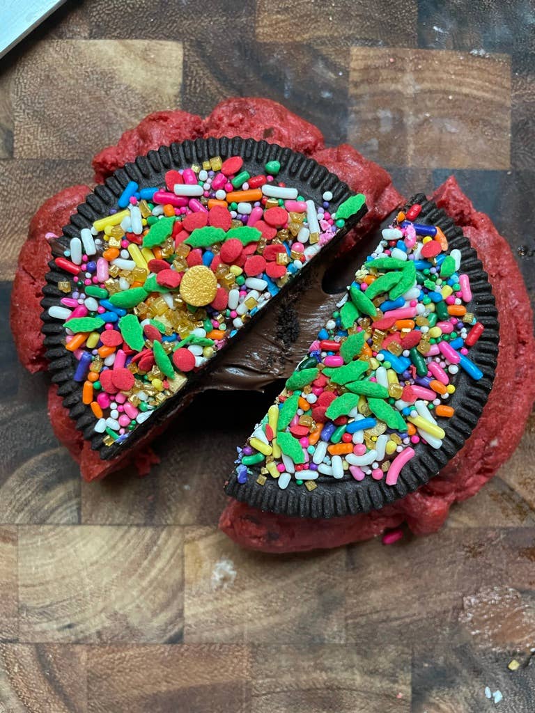 big fat cookie, llc - Wholesale Cookie - Oreo+ seasonal sprinkle Big Oreo top.8