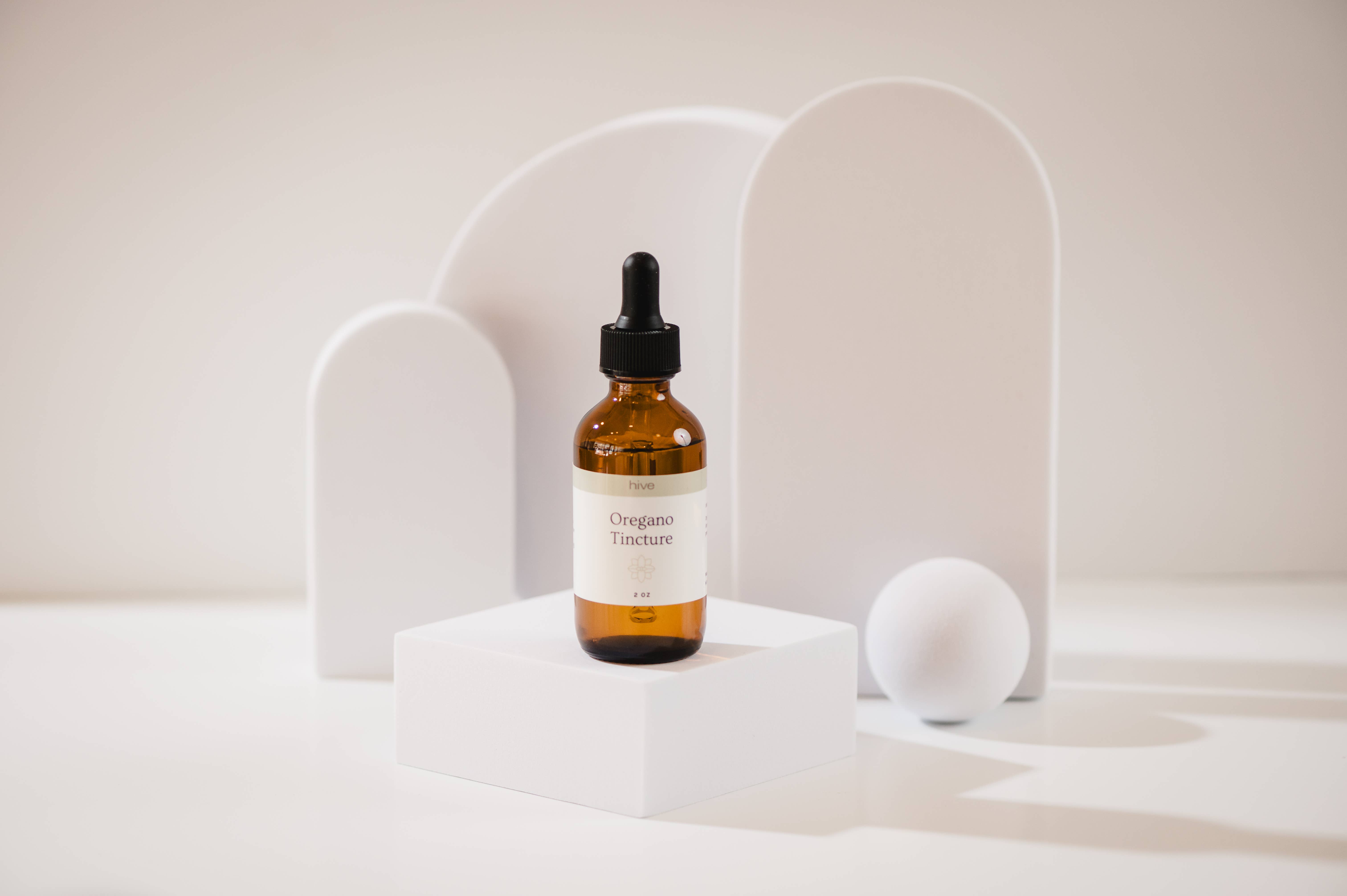 Hive - Wholesale Tincture - Oregano Tincture 2 oz2