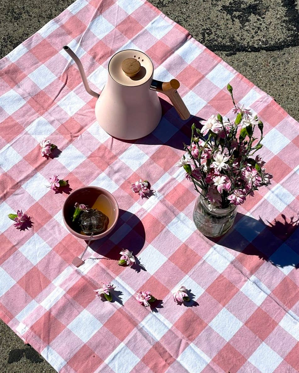 Divine Balance Co. - Wholesale Tea Strainer/Infuser - Daisy Crystal Tea Infuser8