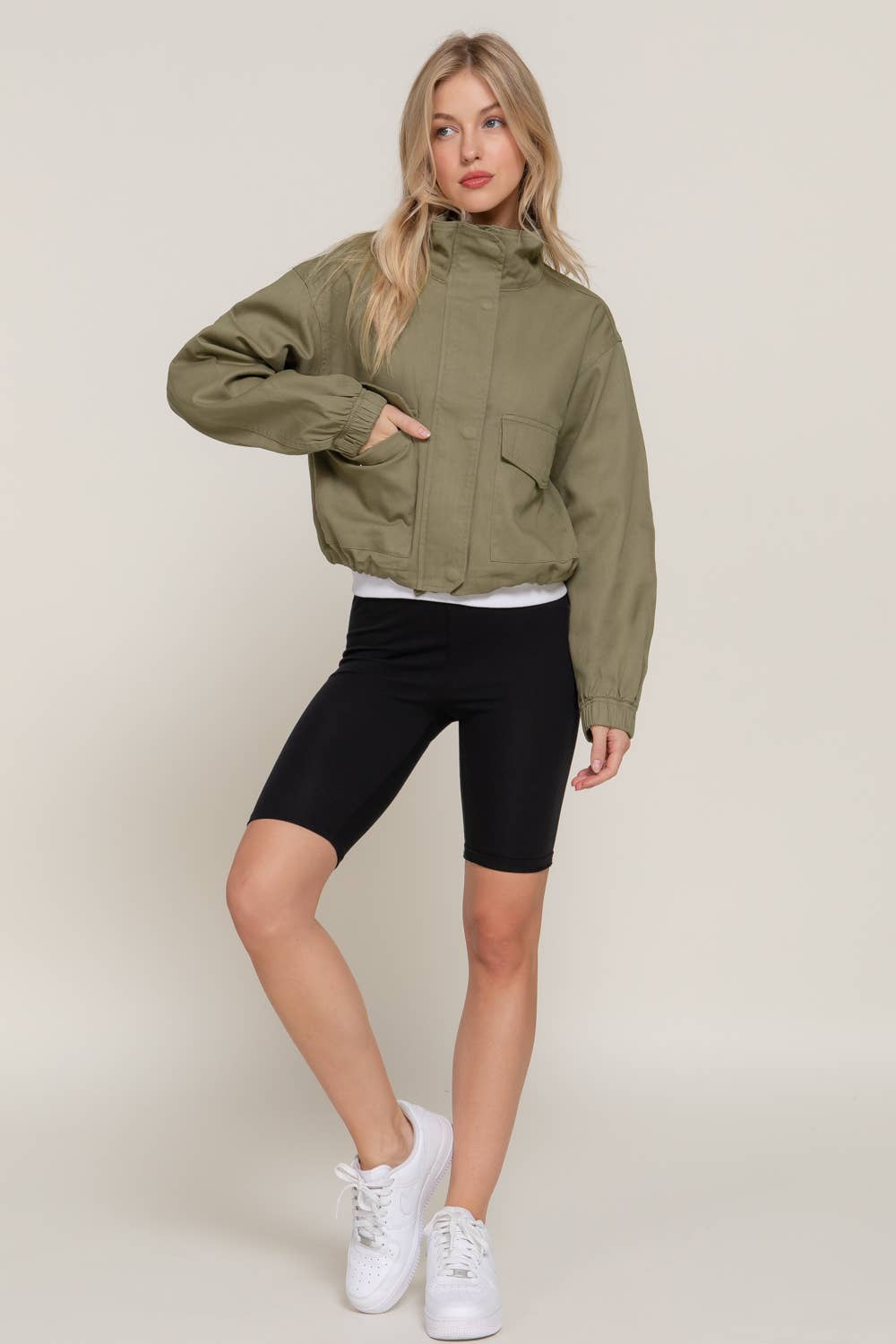 Active Basic | Active USA – wholesale Jacket – Women's – Long Sleeve High Neck Zip Up Short Twill Jacket14