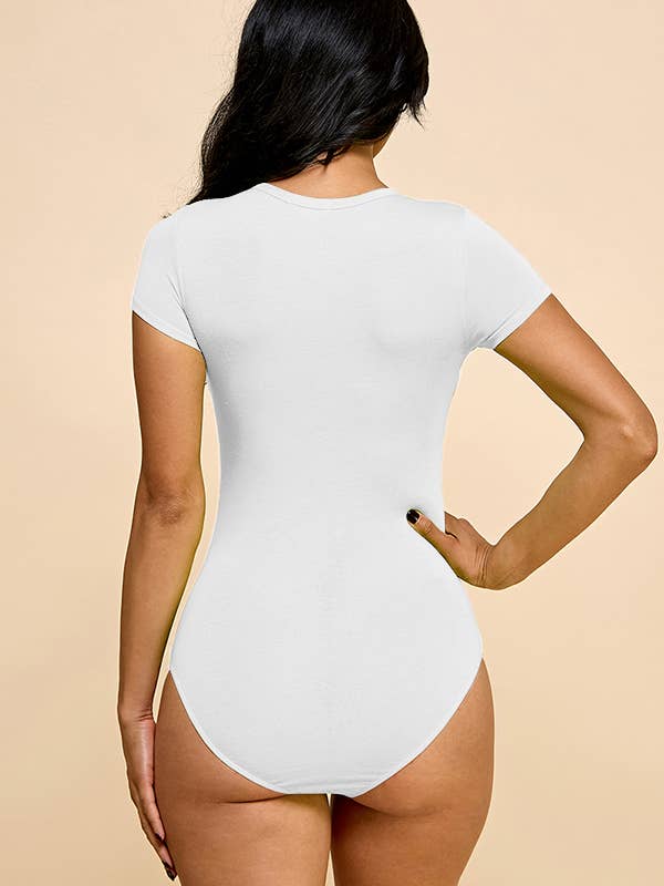 Heart & Hips - Venta al por mayor Body - Mujer - JT51774 - BODY BÁSICO DE MANGA CORTA Y CUELLO REDONDO4