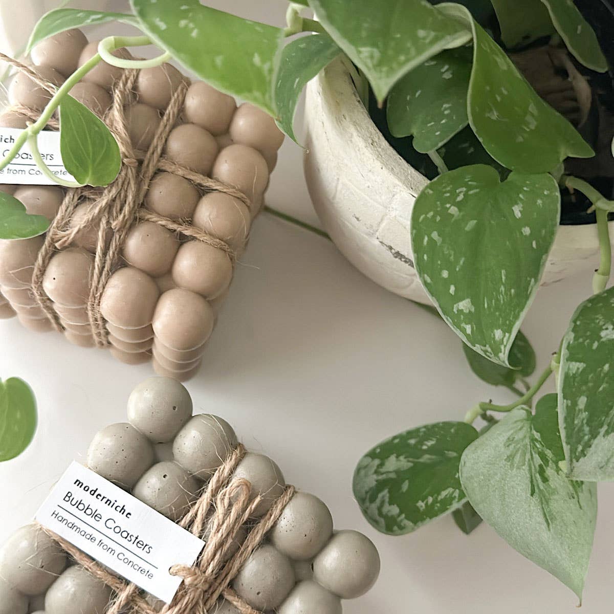 Moderniche - Wholesale Coasters - (Set of 4) Bubble Coaster | Unique Table Top Dining Decor6