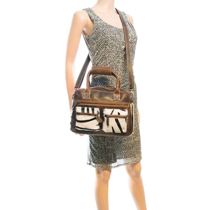 Arrigo - Wholesale Shoulder Bag - Women's - Westernbag Cognac Buffalo Leather with an Animal Print10