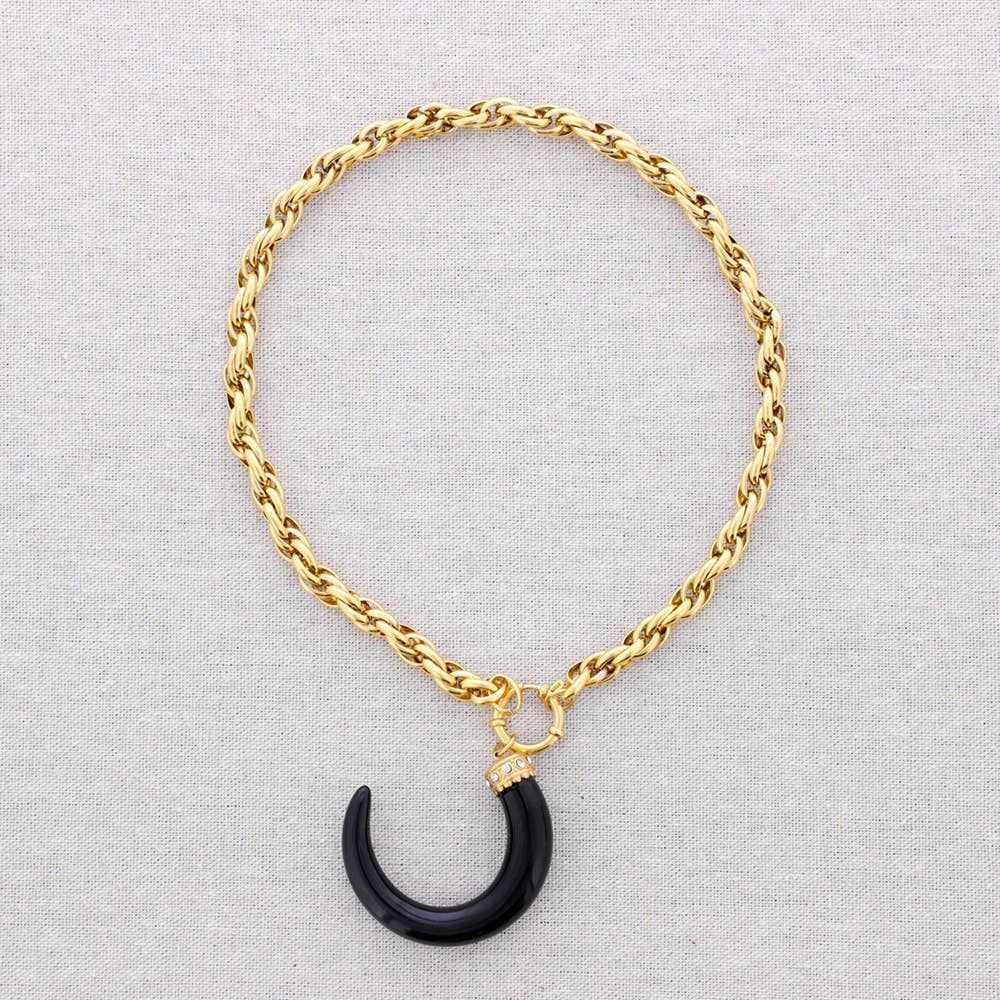 Leere Halskette mit Harz-Horn und Stahl für den Großhandel auf Faire1