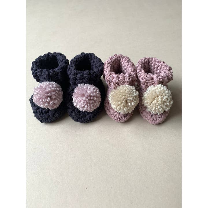 Gooseberry fool - Vendita all'ingrosso Stivaletti - Neonati - Scarpine per neonati in cotone biologico con pompon10