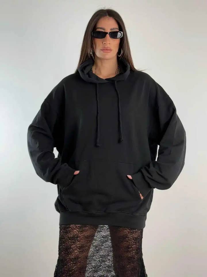 Felpa oversize basic con cappuccio per la vendita all'ingrosso da parte di Chilli Girl Collection