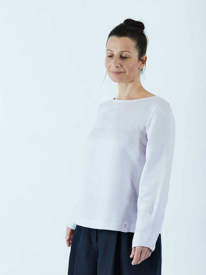 Blusa CATERINE orchidea per la vendita all'ingrosso da parte di Grenzgang - slow womens fashion made in the Alps