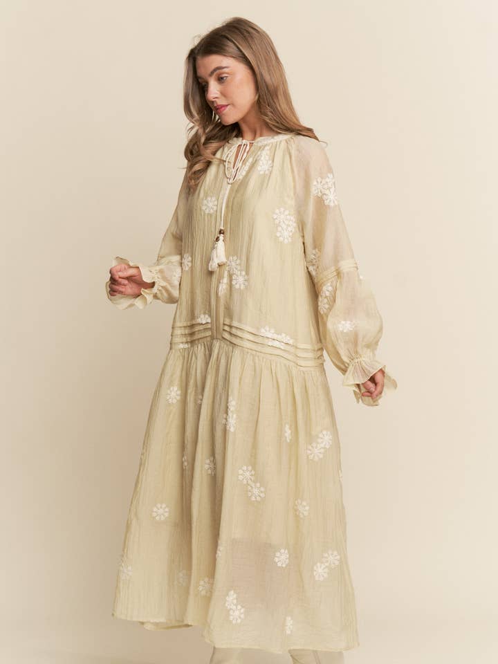 Geborduurde Lichtgewicht Maxi met Lange Mouwen voor wholesale door J.NNA