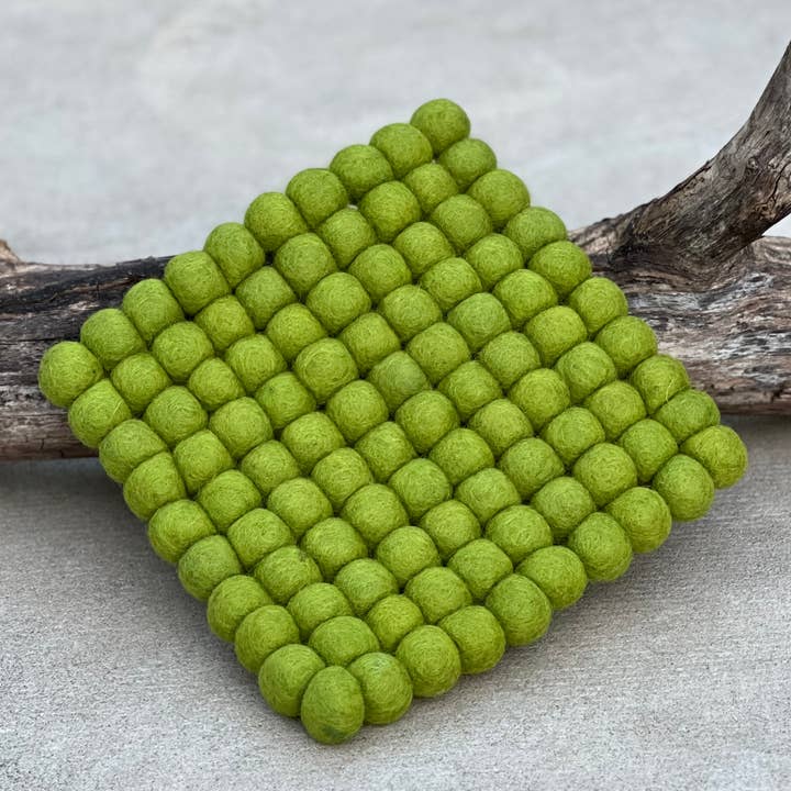 Lungta Imports - Wholesale Trivet - Hand Made Colorful Felt Balls Trivet, Dish Mat, Hot Pads2