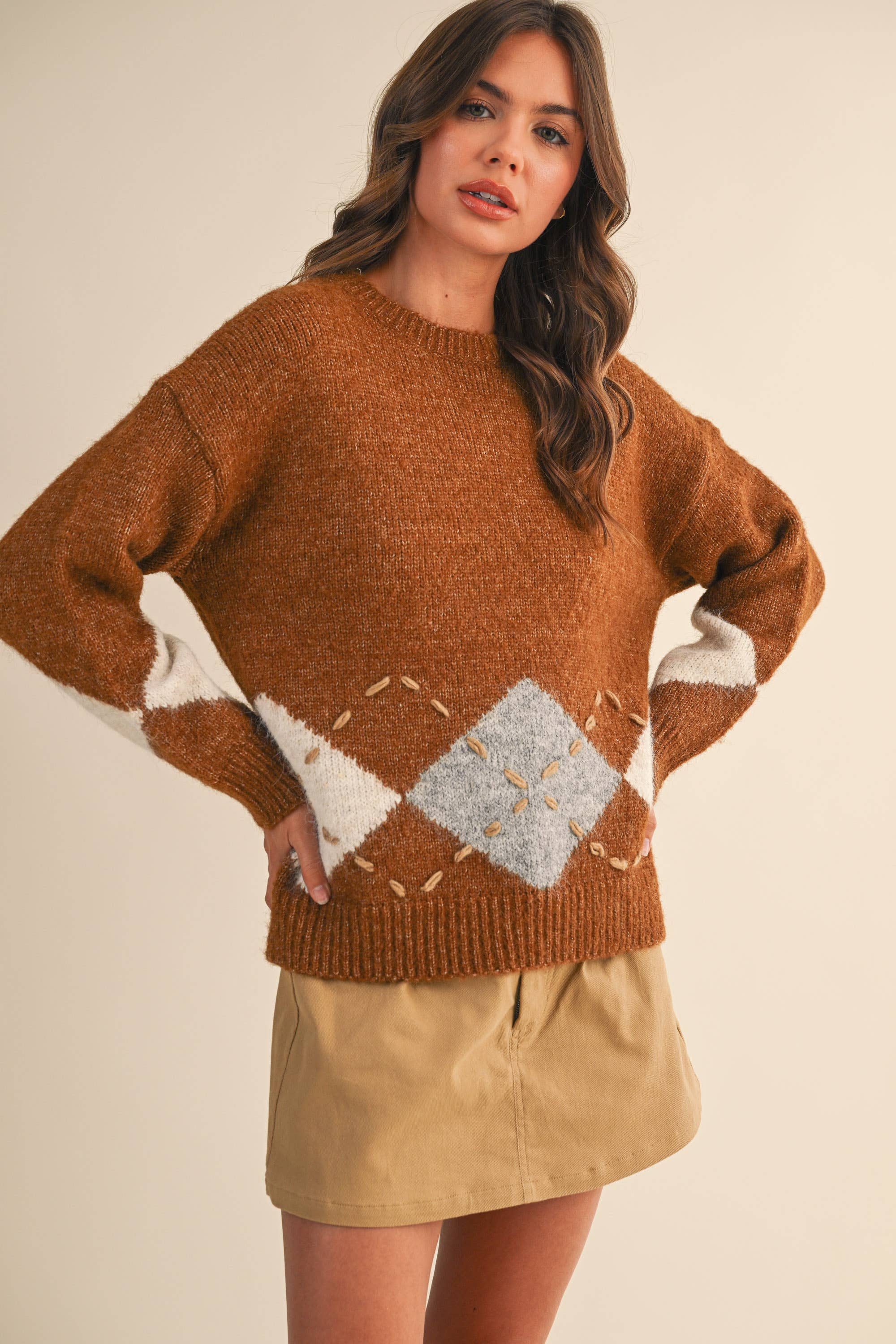 Klesis – wholesale Knitted jumper – Women′s – IT4465 ARGYLE BORDER PRINT SWEATER TOP2