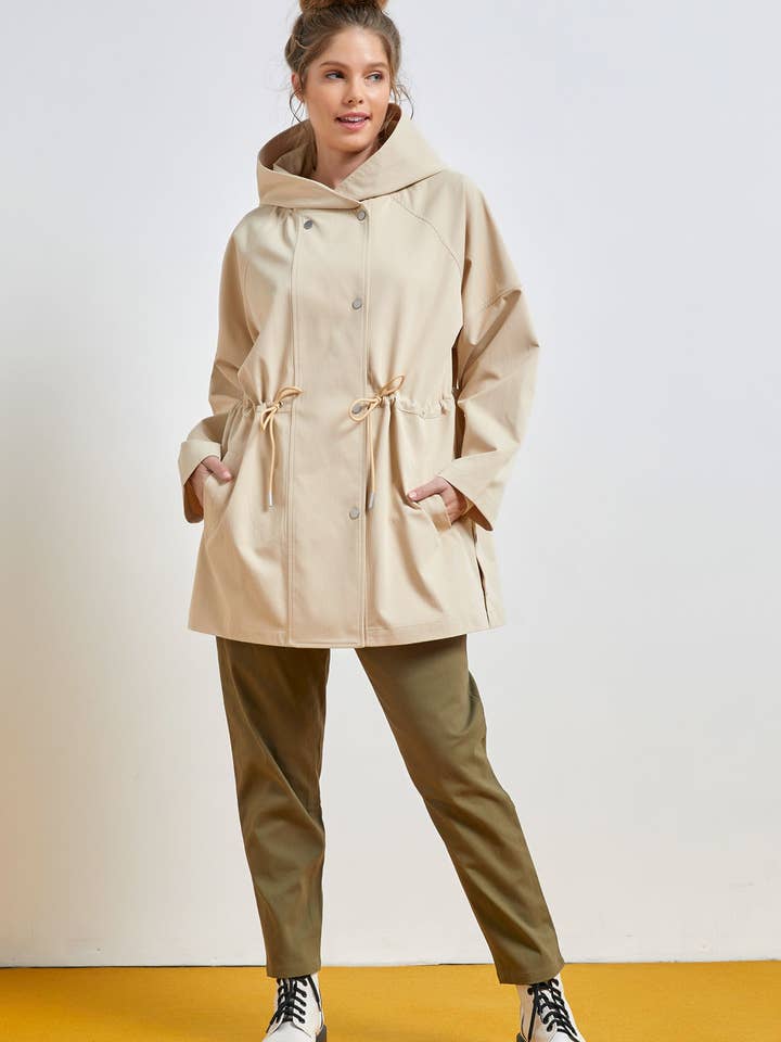 Giacca con cappuccio Button Down P80104 per la vendita all'ingrosso da parte di Petal Dew