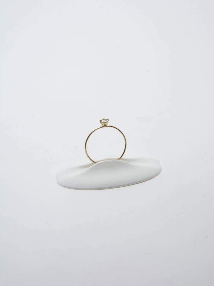 Solitaire Ring 14k Gold and Montana Sapphire for wholesale by Gold Gold Gold