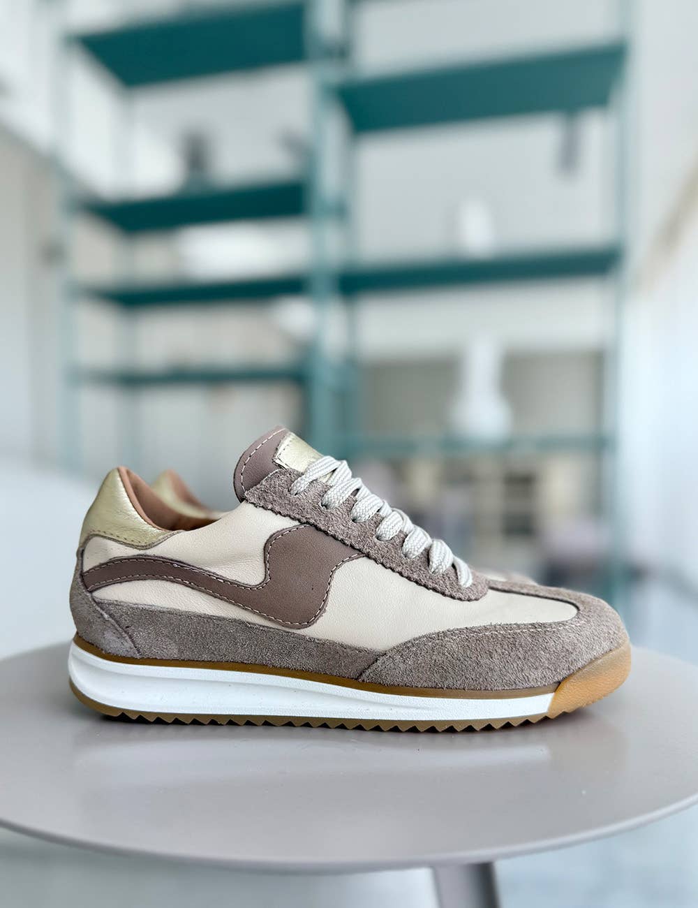 PMK SHOES - Wholesale Sneakers - Dames - Poema - Mink - Sneakers van Koeienleer - Op Bestelling Gemaakt3