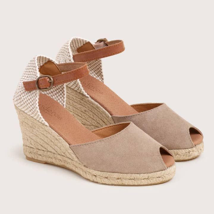 Senderos Cielo - Taupe Suede for wholesale by DNA Footwear