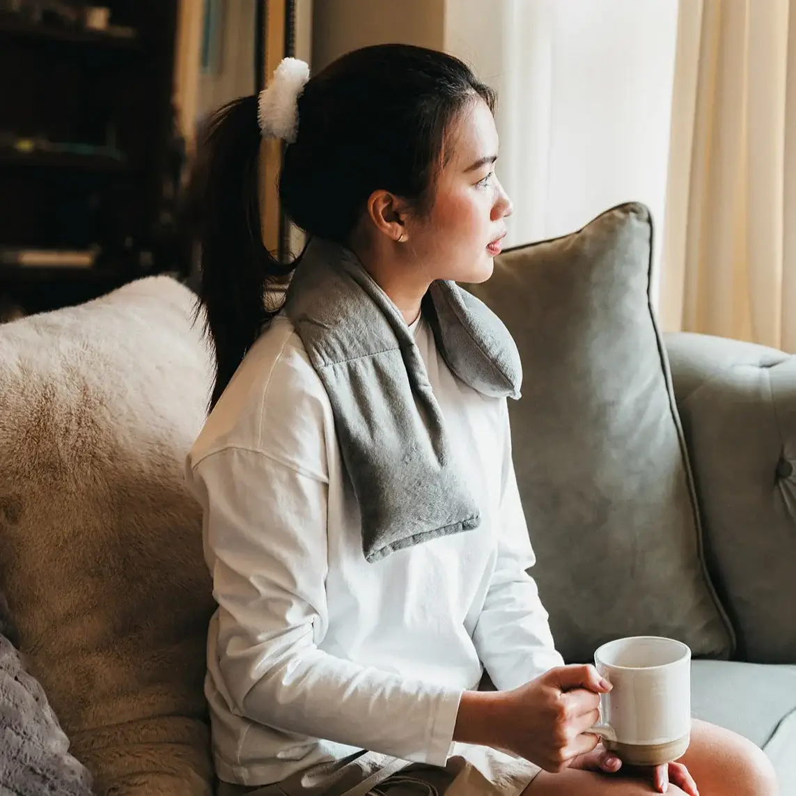 Giften Market - Wholesale Hot/Cold Compress - Cozy Fleece Neck Wrap - Gray - Heat Therapy Pack - Get Well1