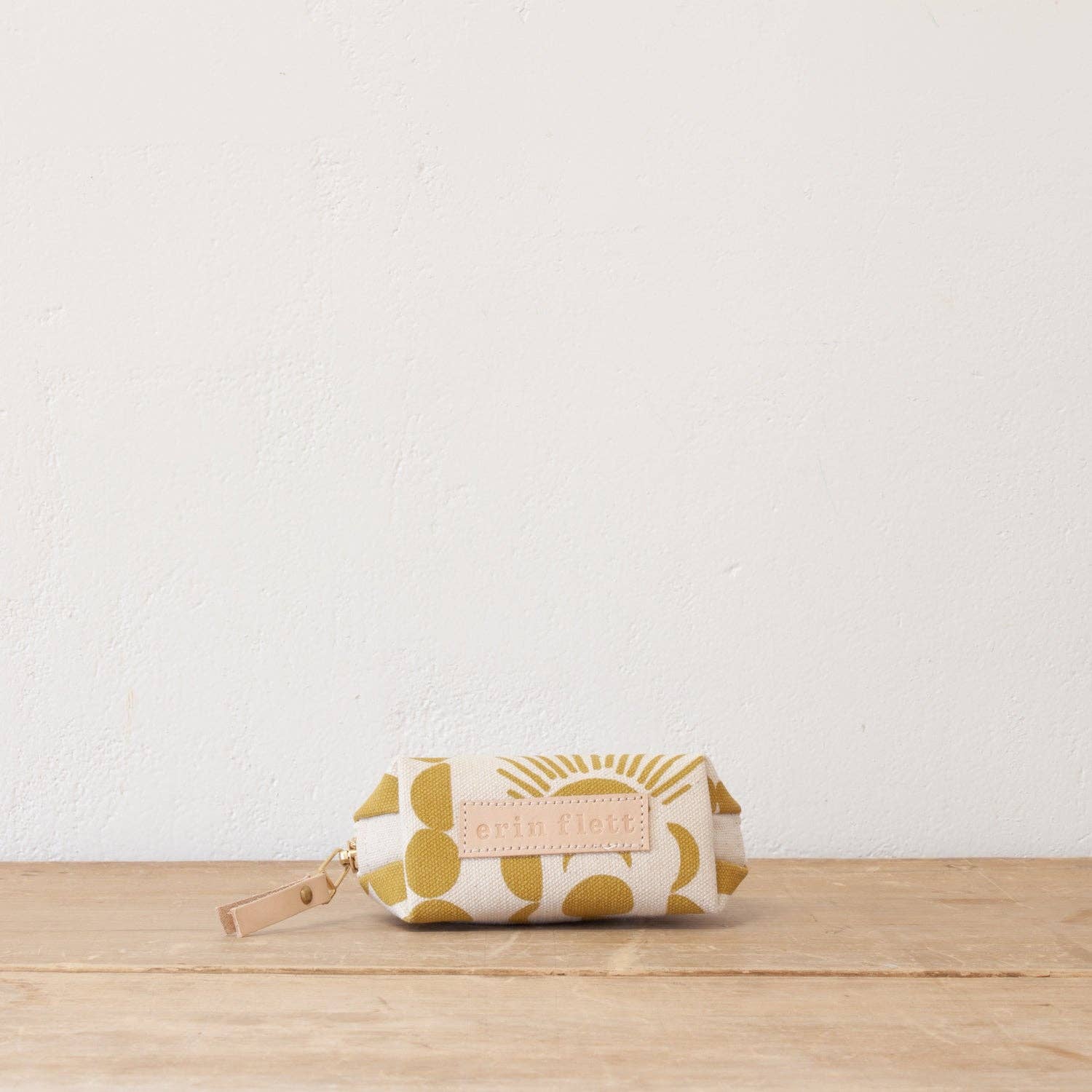 Erin Flett - Wholesale Pouch - Women's - OCHRE SUN + MOON DARLENE1