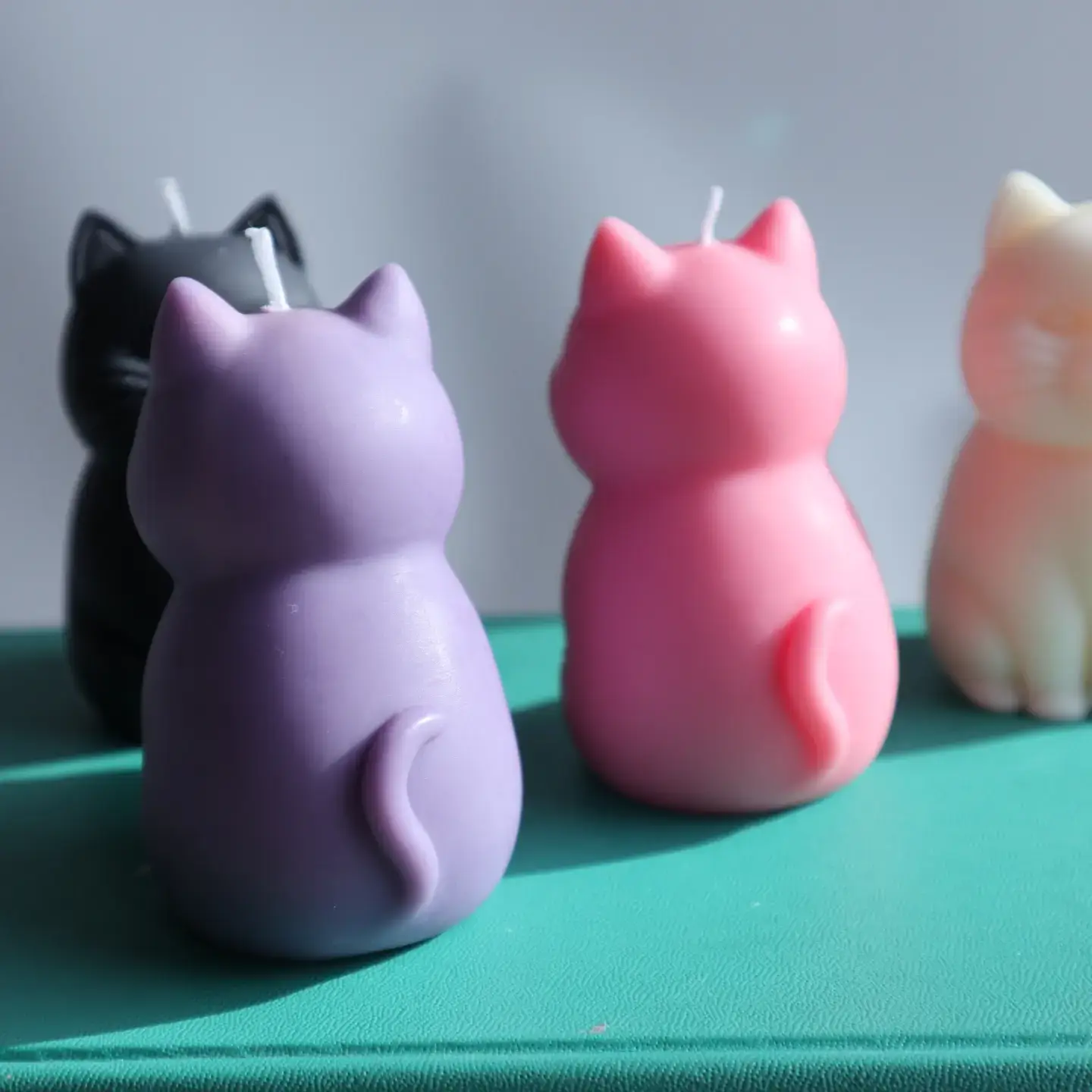 Drop Dead Candles - Wholesale Novelty Candle - Cute Cat Candle22